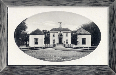 8712 Gezicht op de voorzijde van het kasteel Gunterstein te Breukelen uit het oosten.